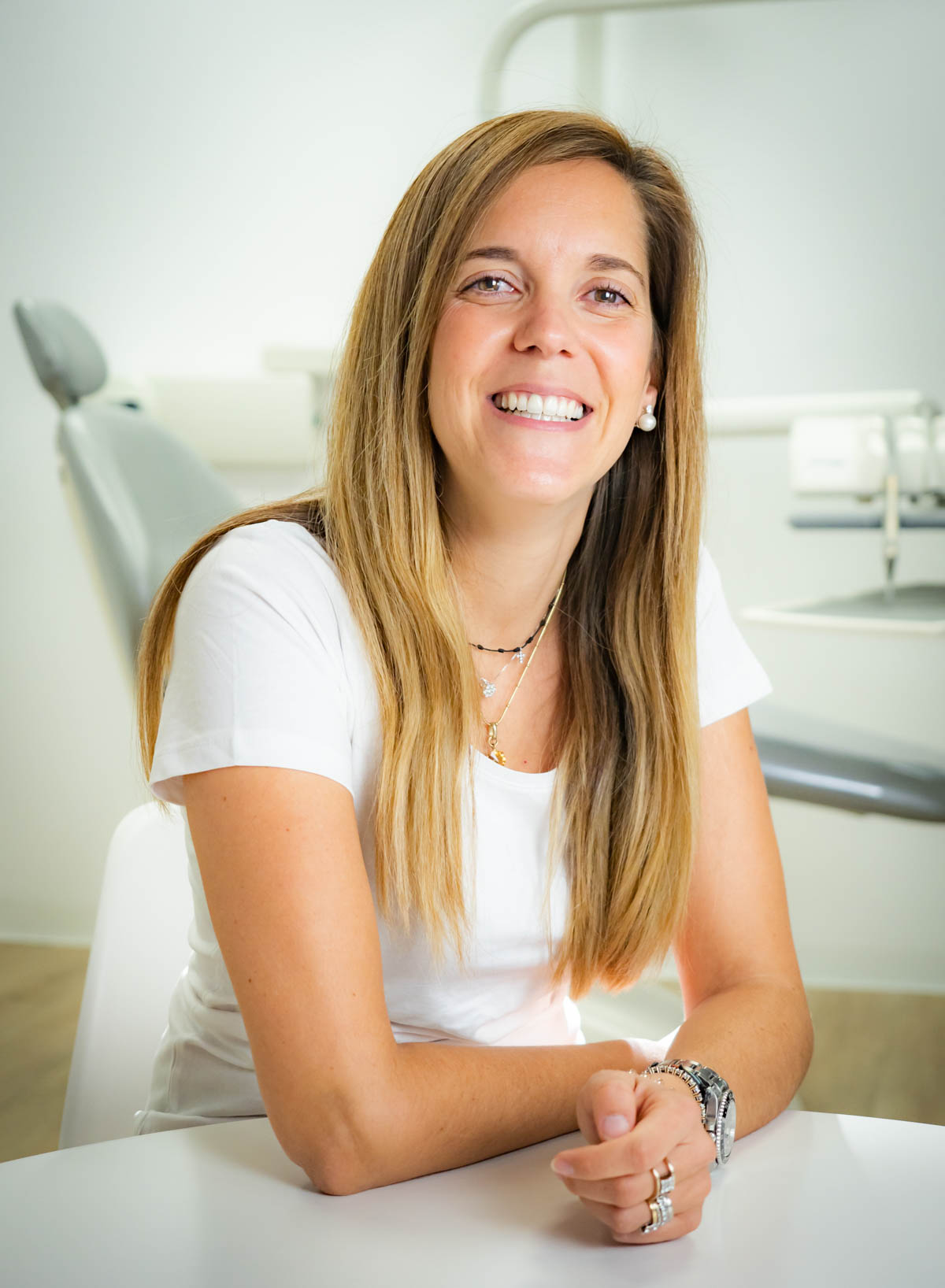 Dra. Cristina Cuadros Fernández - Directora Médica IKONIC Dental
